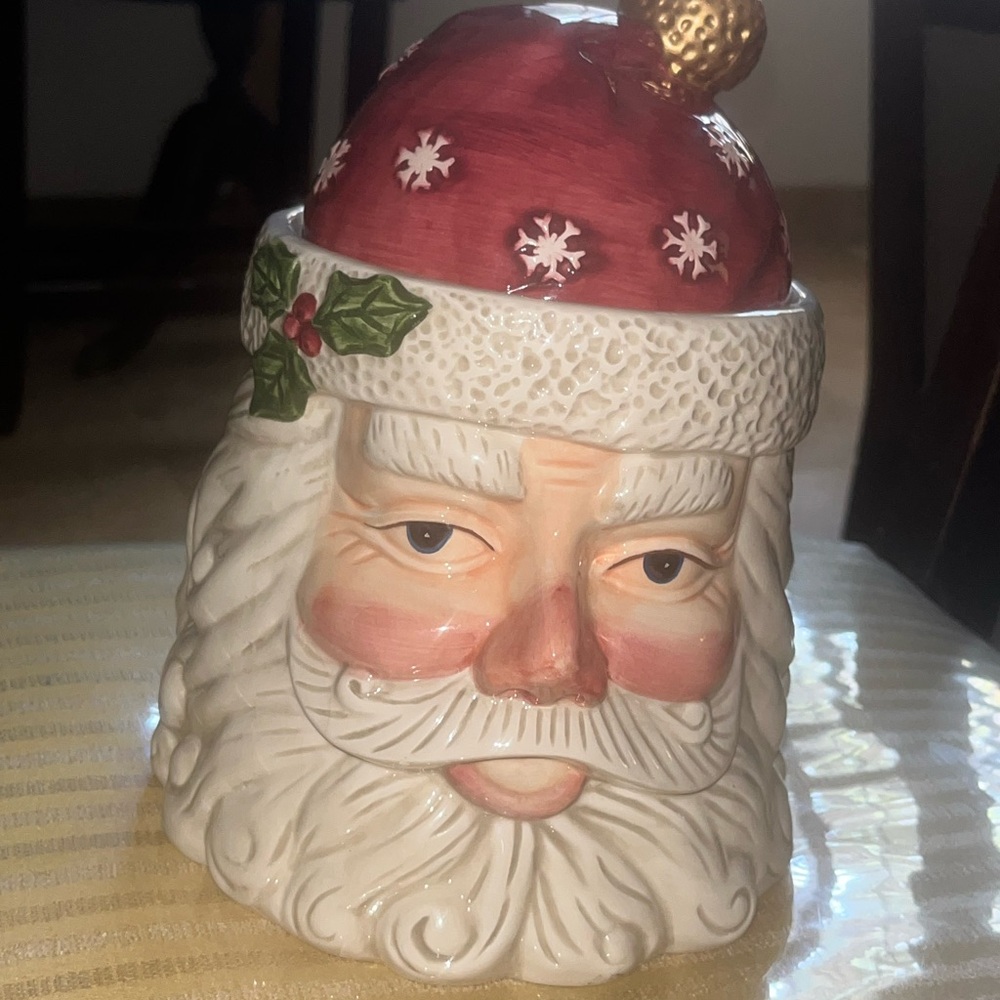 Charming Santa Clause Cookie Jar